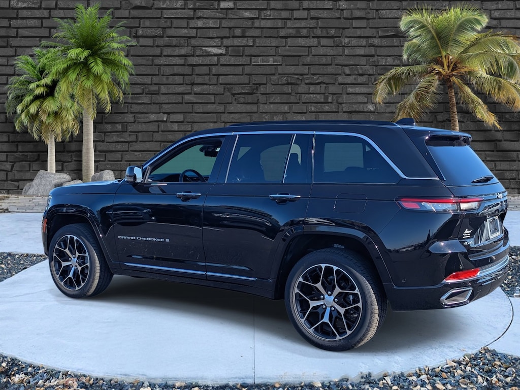 New 2025 Jeep Grand Cherokee Summit Reserve Sport Utility