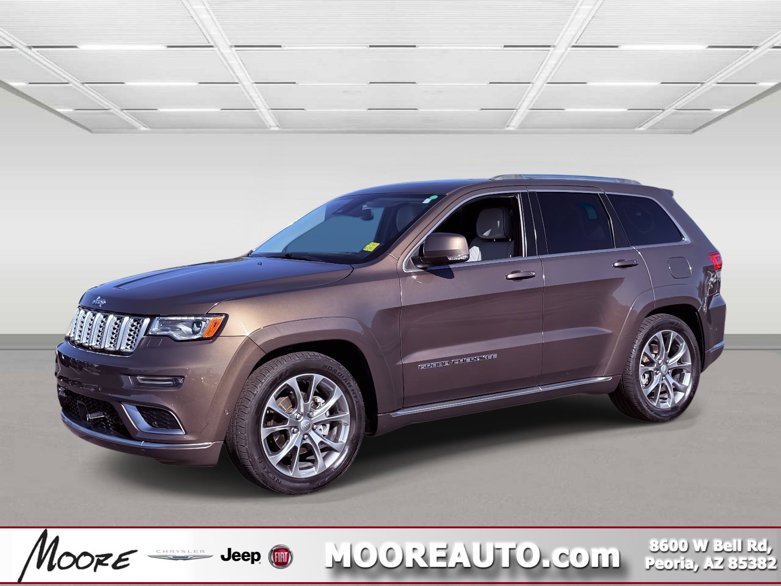 2020 Jeep Grand Cherokee Summit's photo