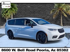 2026 Chrysler Pacifica Select Passenger Van