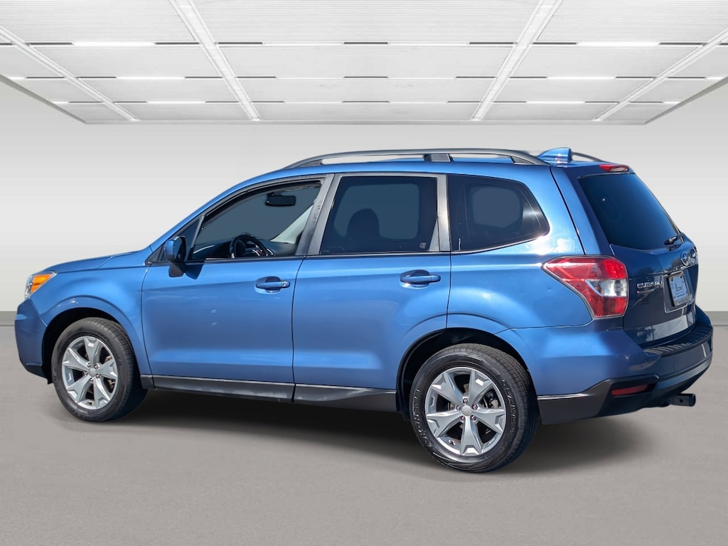 Used 2016 Subaru Forester 2.5i Premium SUV