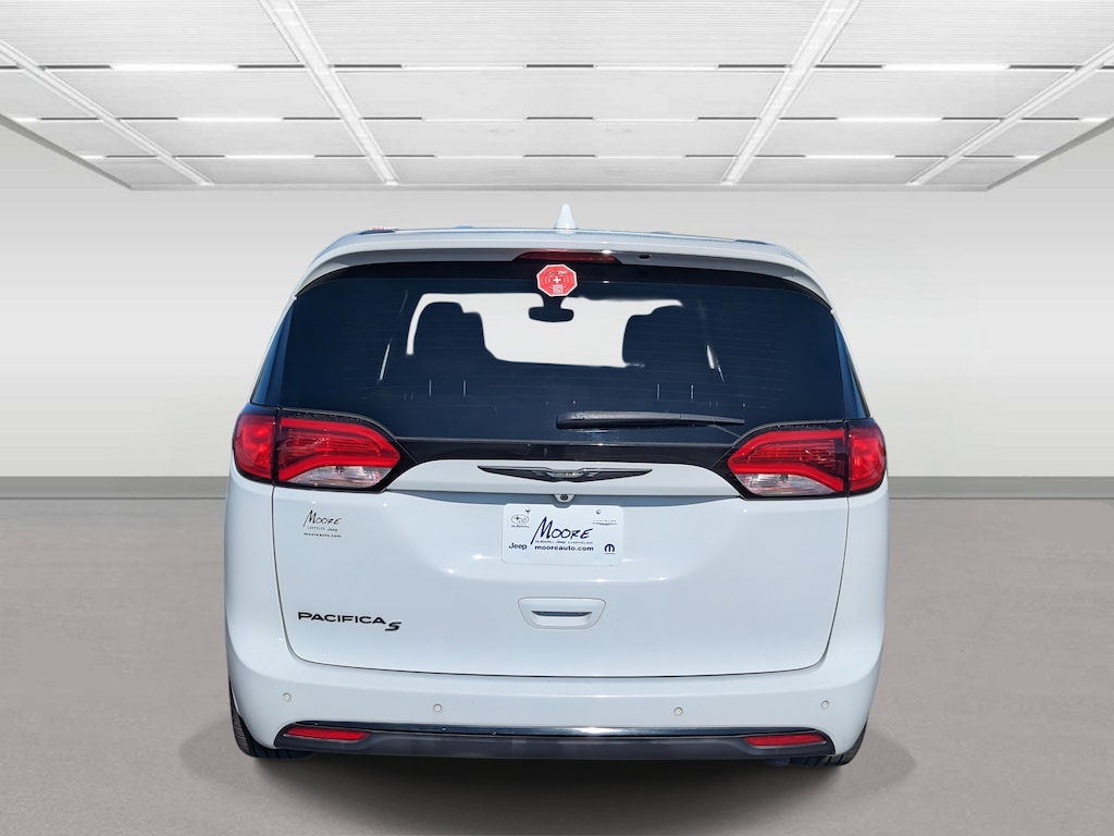 Used 2019 Chrysler Pacifica Touring Plus Van Passenger Van