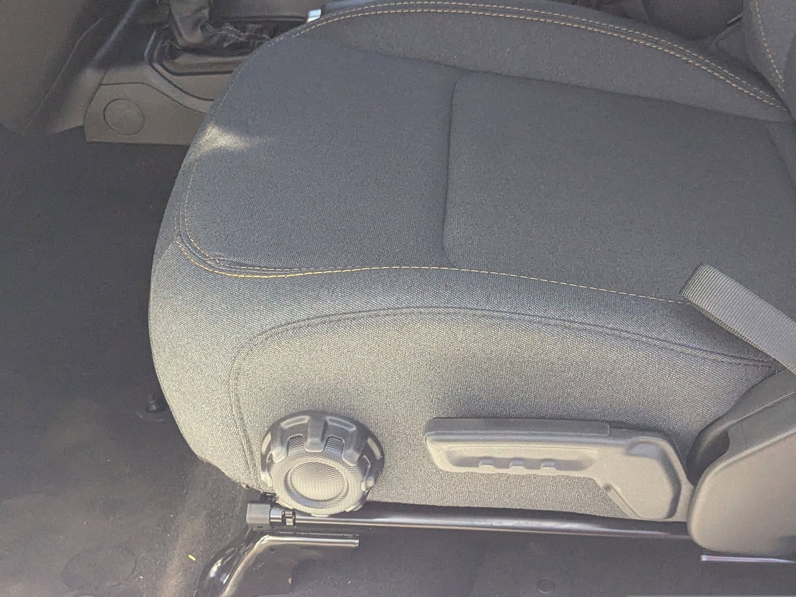 2026 Jeep Wrangler 4-Door Sport - Photo 23