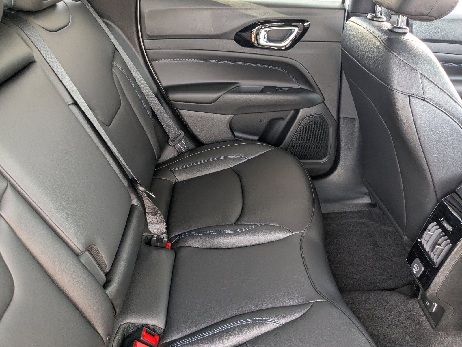 2026 Jeep Compass Limited Altitude - Photo 27