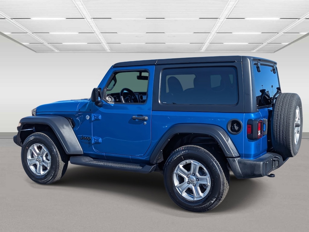 Used 2021 Jeep Wrangler Sport SUV