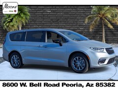 2026 Chrysler Pacifica Limited Passenger Van