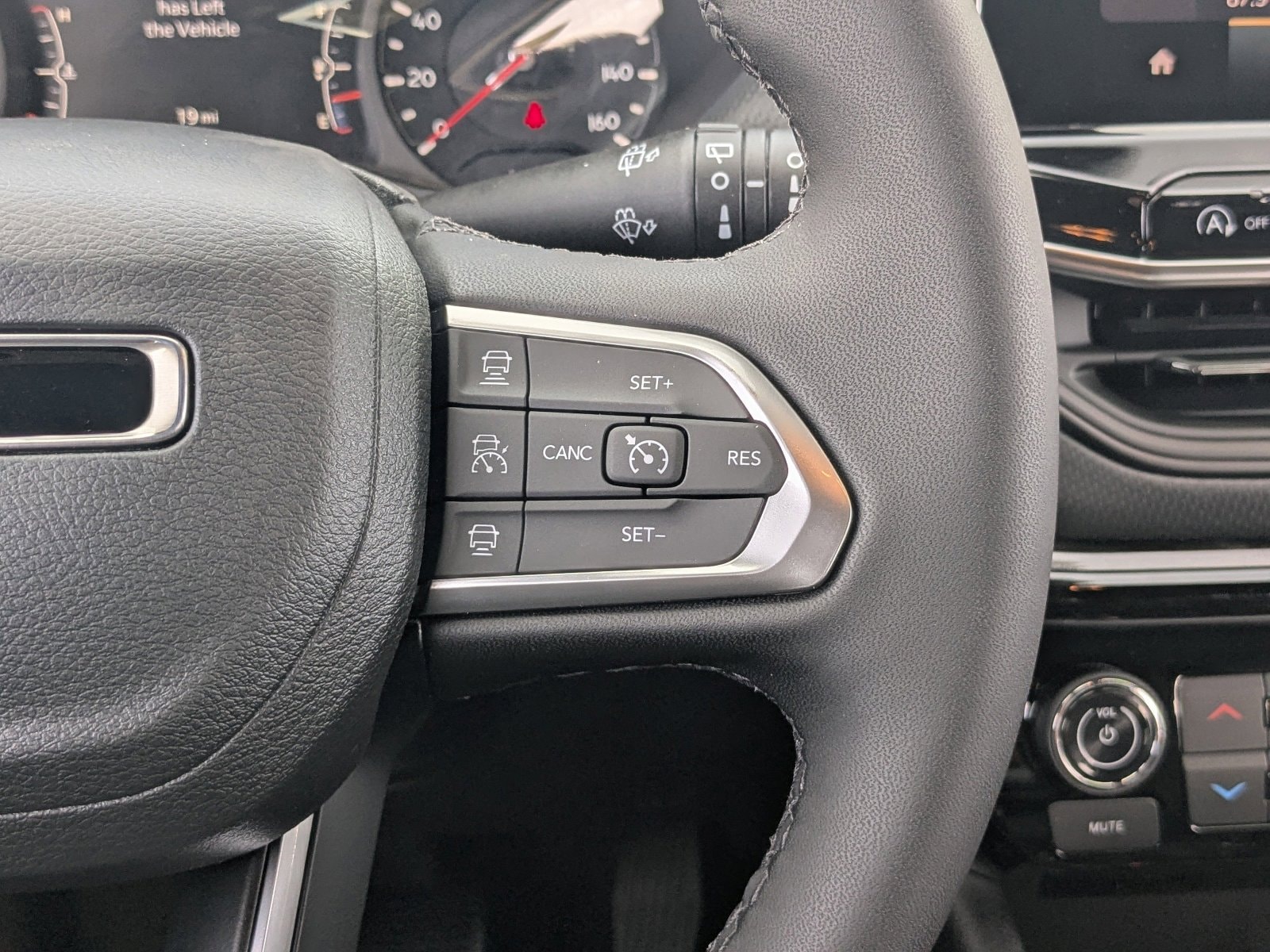 2026 Jeep Compass Limited Altitude - Photo 25