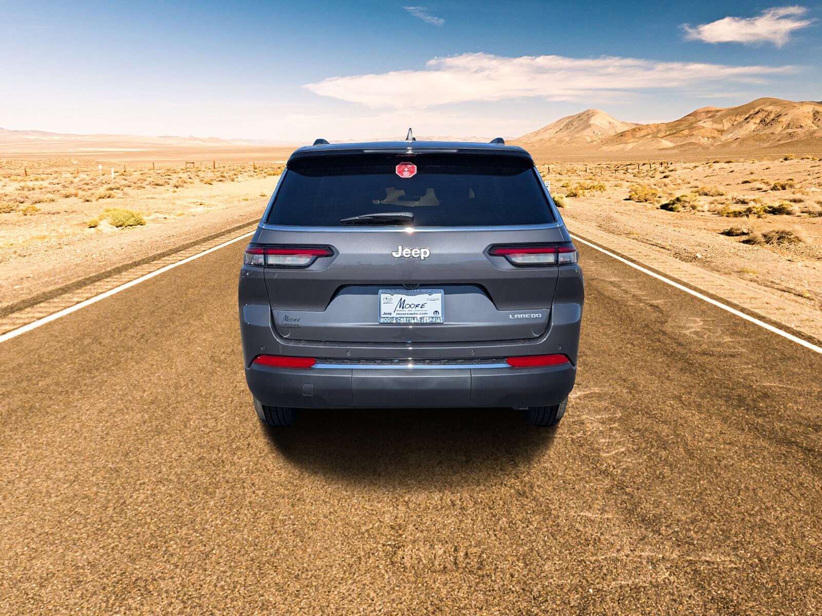 2025 Jeep Grand Cherokee Laredo X photo 4