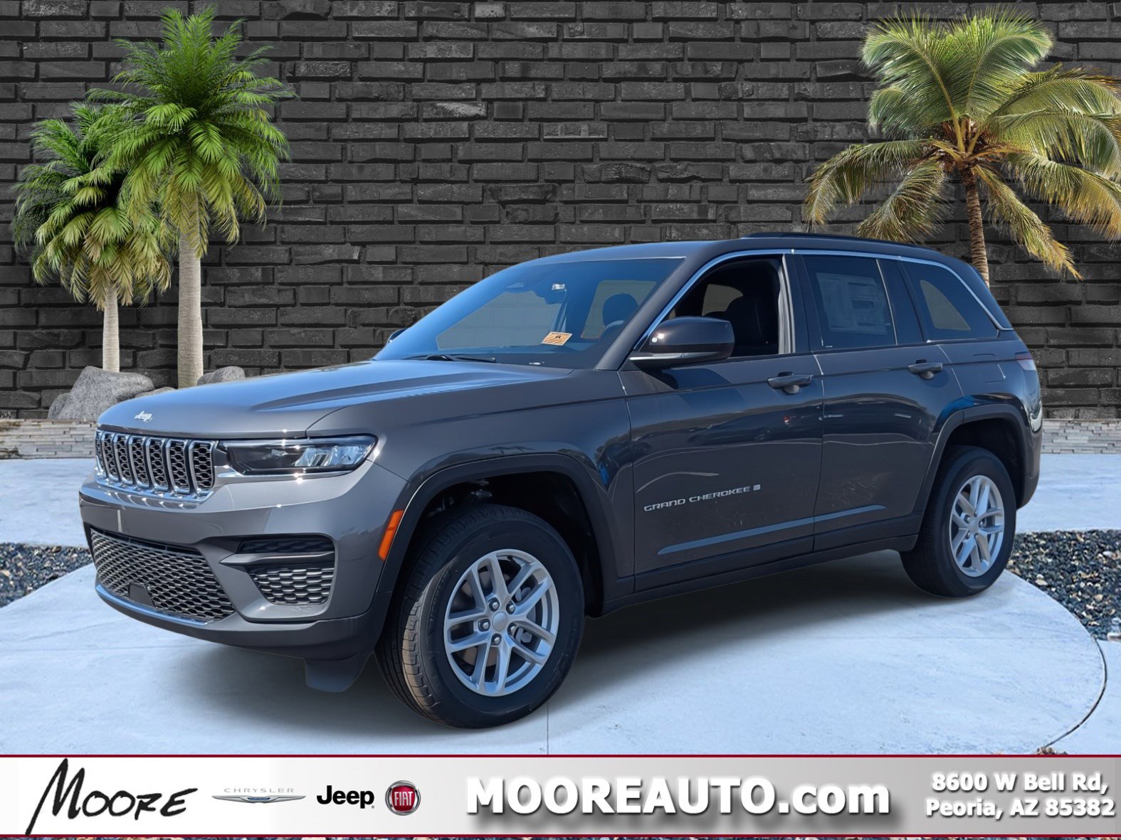 2025 Jeep Grand Cherokee Laredo's photo