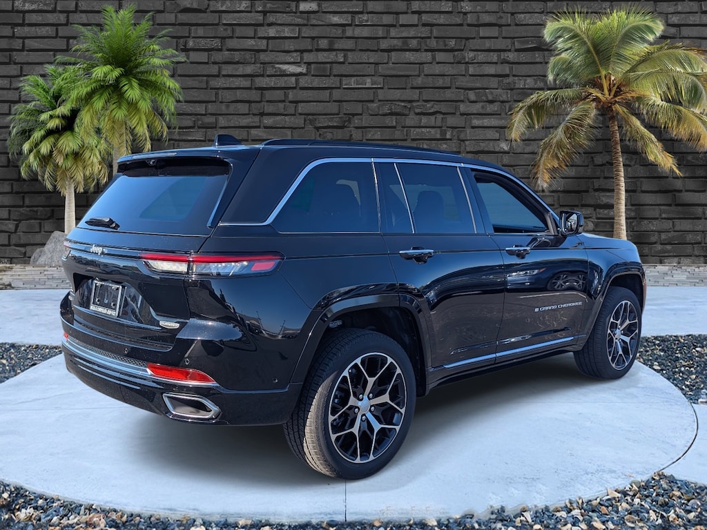 New 2025 Jeep Grand Cherokee Summit Reserve Sport Utility
