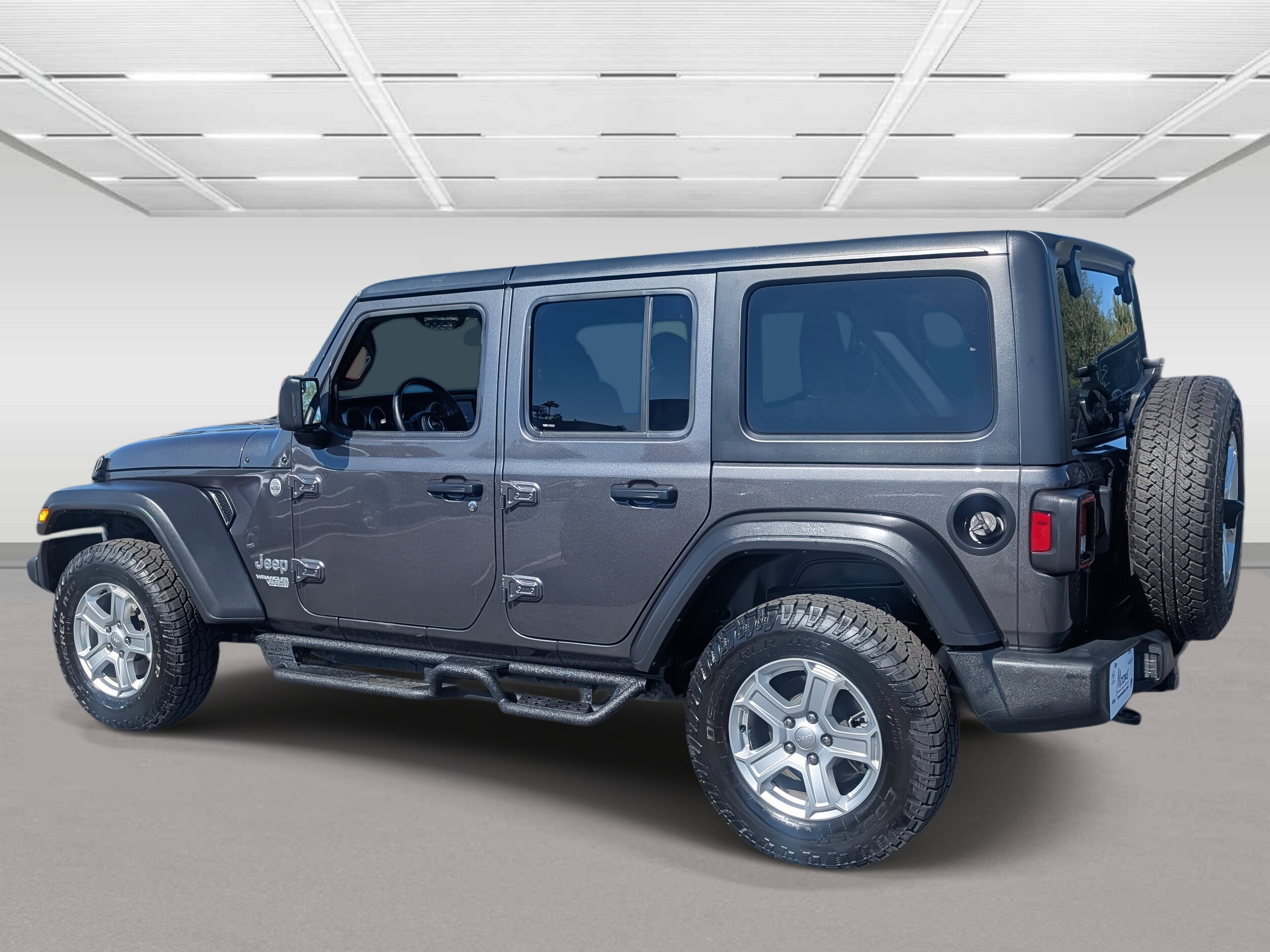 2021 Jeep Wrangler Unlimited Sport photo 4