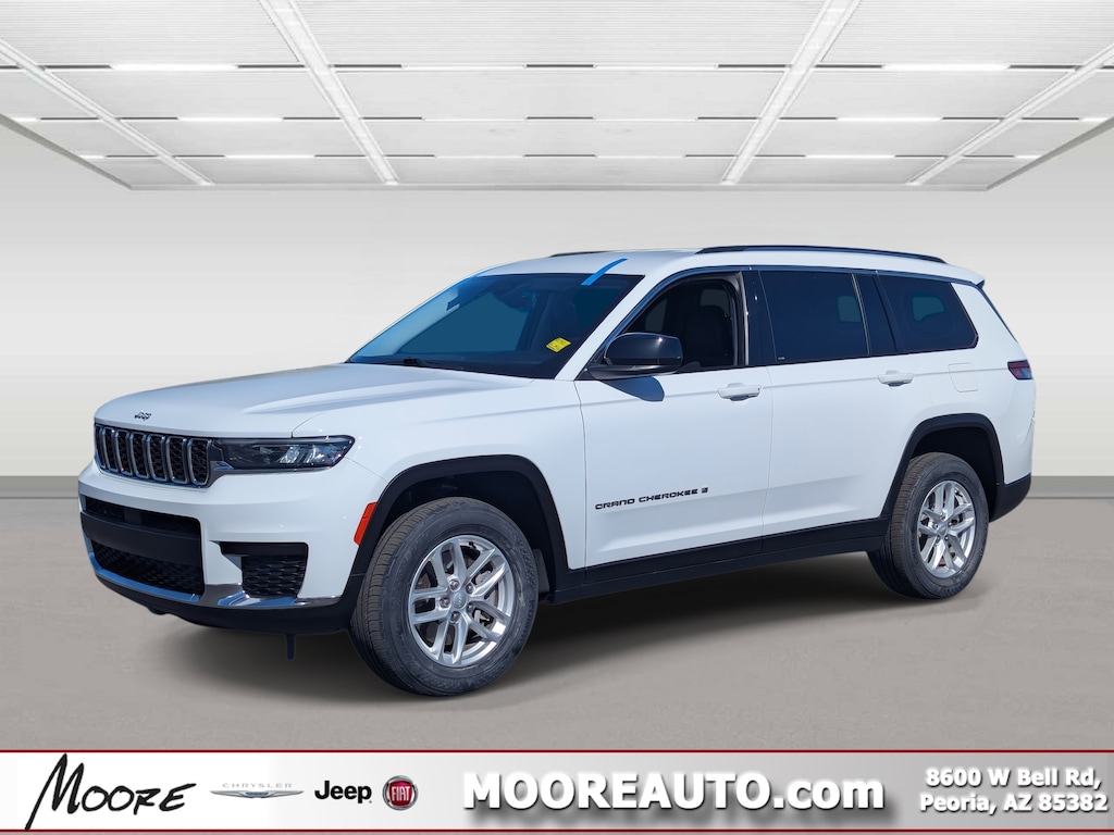 Used 2022 Jeep New Grand Cherokee Laredo SUV