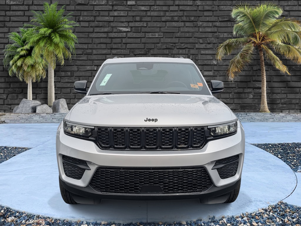 New 2025 Jeep Grand Cherokee Altitude Sport Utility