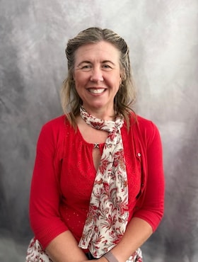 Staff member Sandra Oconnor from d7011ea84b86