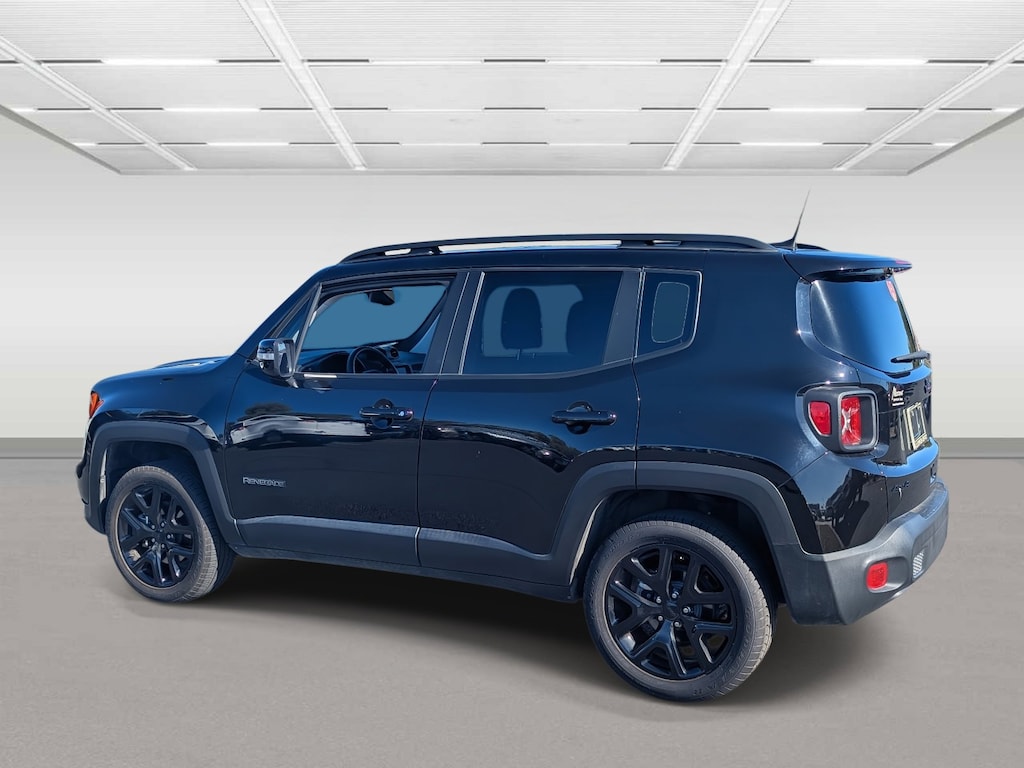 Used 2023 Jeep Renegade Latitude SUV