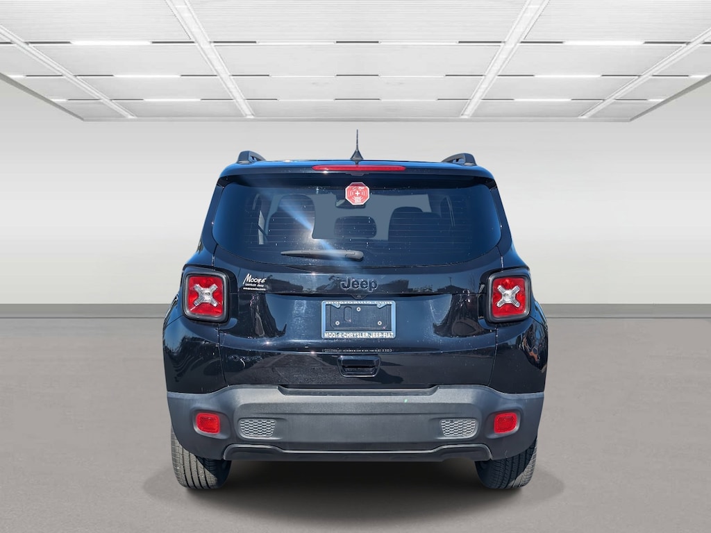 Used 2023 Jeep Renegade Latitude SUV