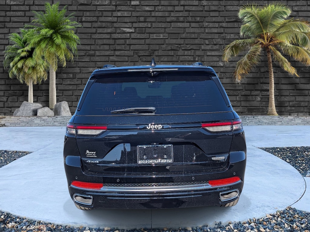 New 2025 Jeep Grand Cherokee Summit Reserve Sport Utility