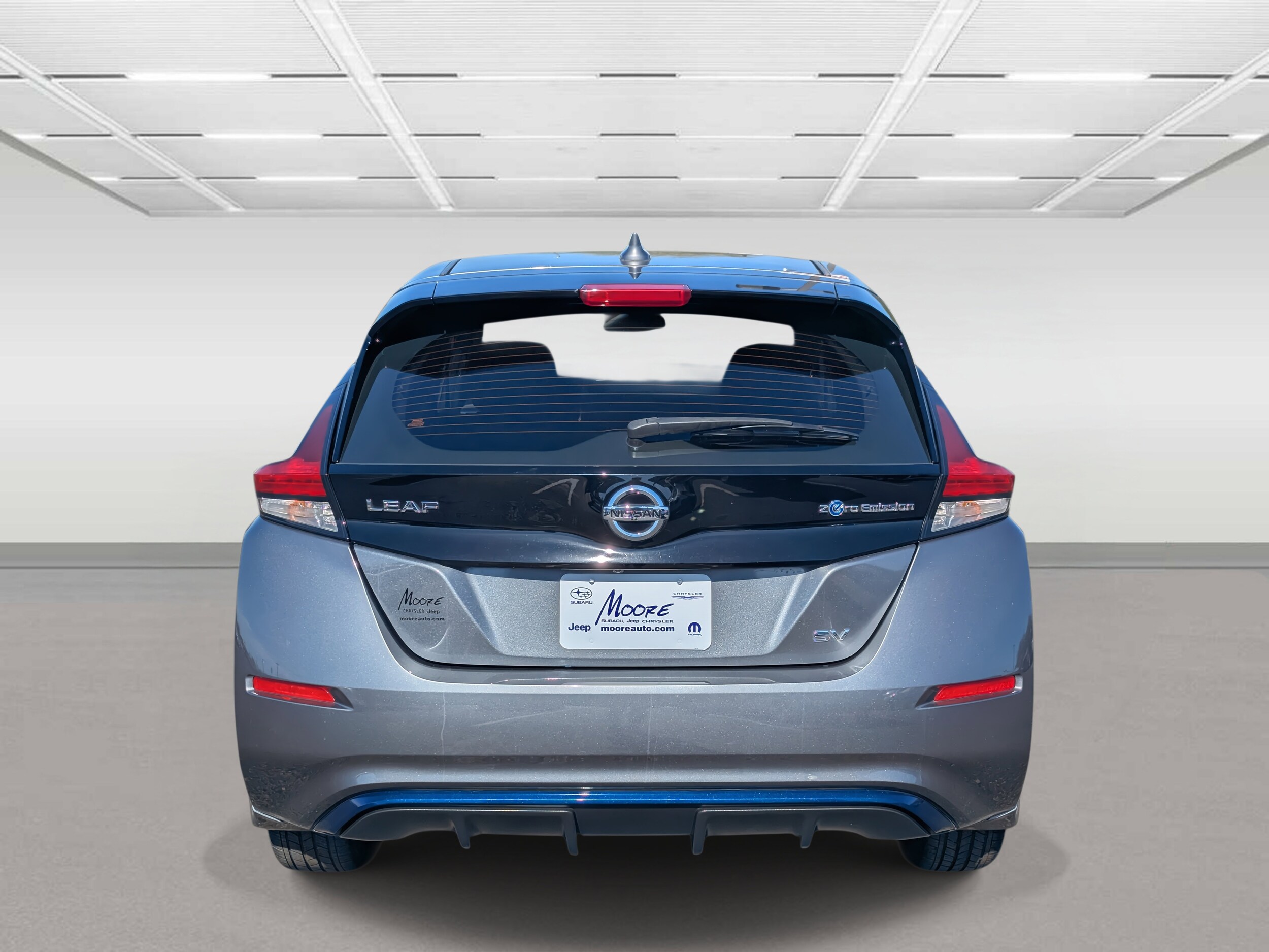 2018 Nissan Leaf SV photo 4