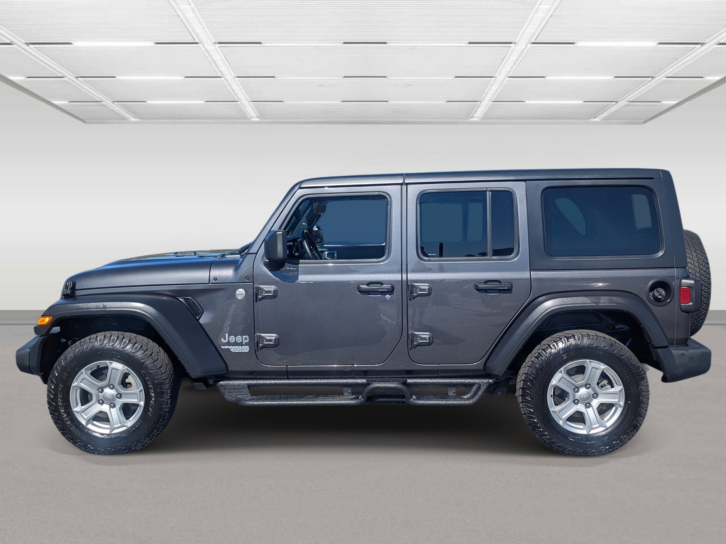 2021 Jeep Wrangler Unlimited Sport photo 3