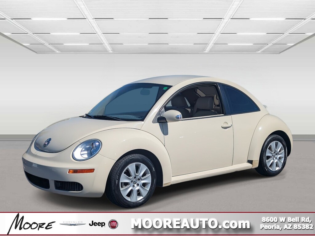 Used 2008 Volkswagen New Beetle S Hatchback