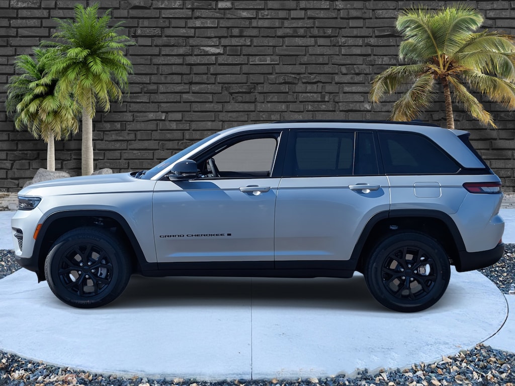 New 2025 Jeep Grand Cherokee Altitude Sport Utility