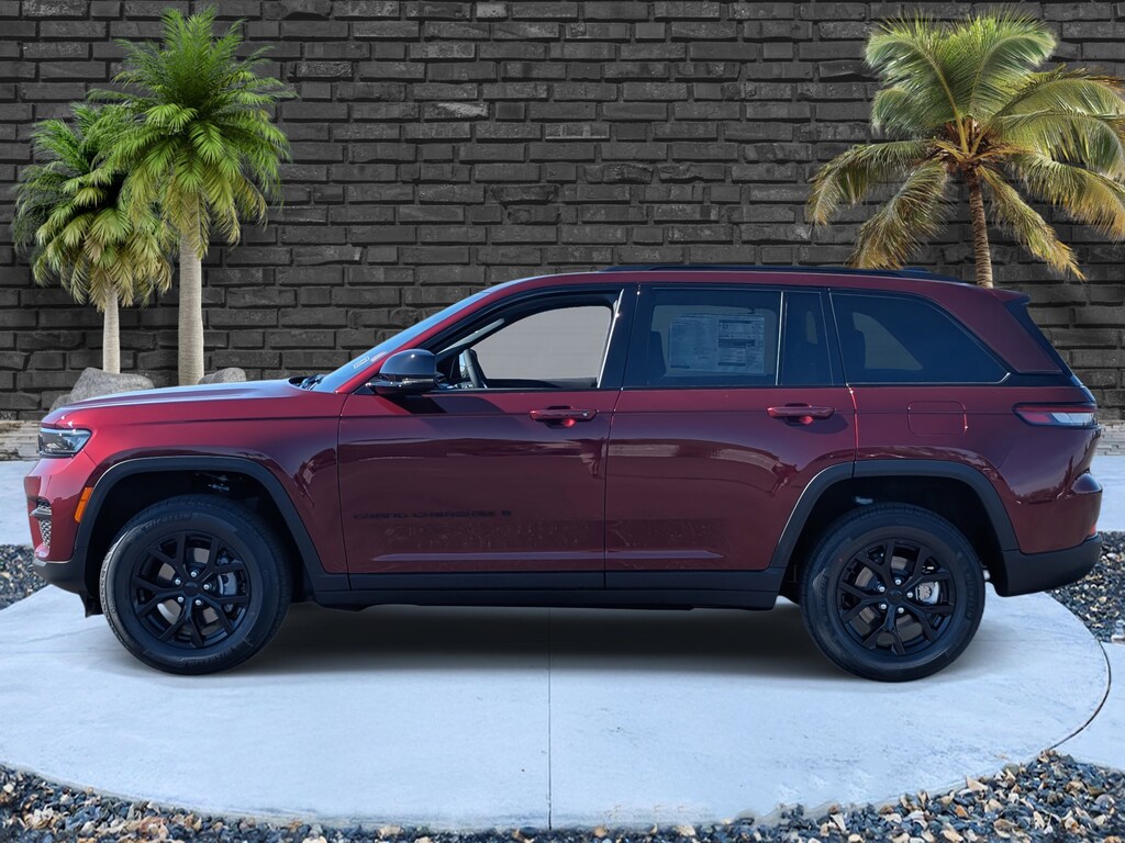 New 2025 Jeep Grand Cherokee Altitude Sport Utility