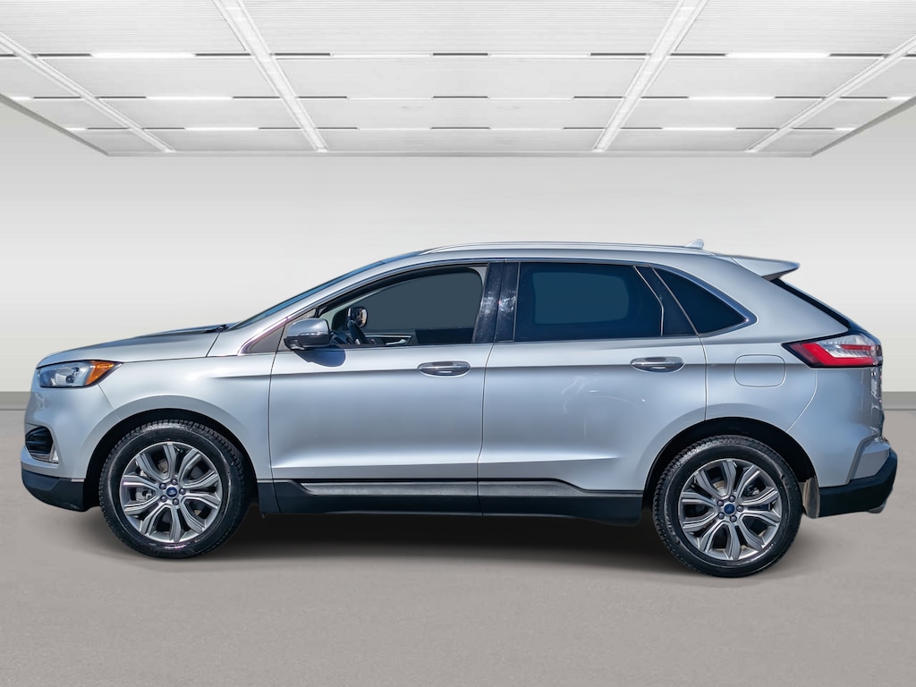 Used 2019 Ford Edge Titanium SUV