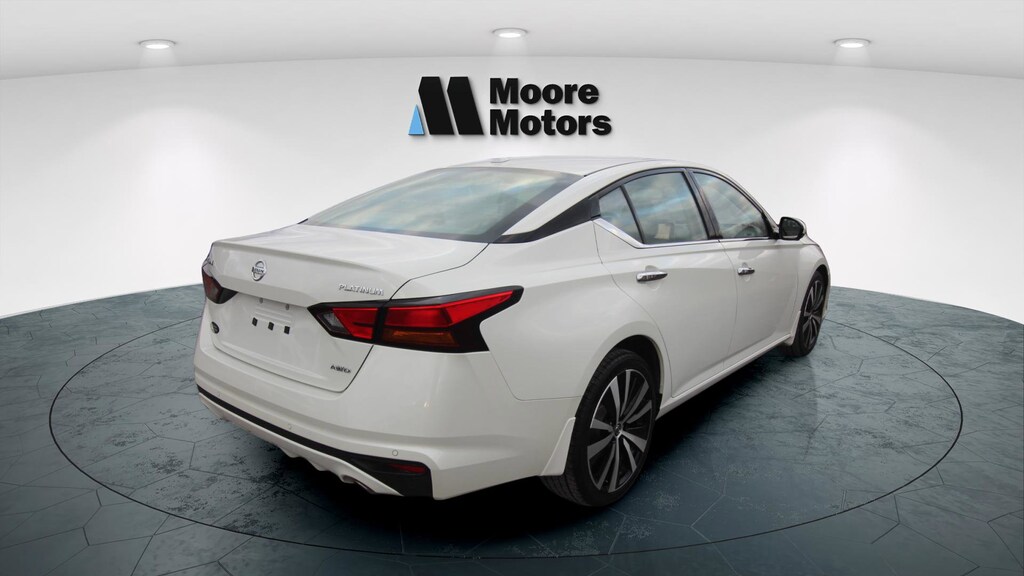 Used 2022 Nissan Altima 2.5 Platinum Sedan