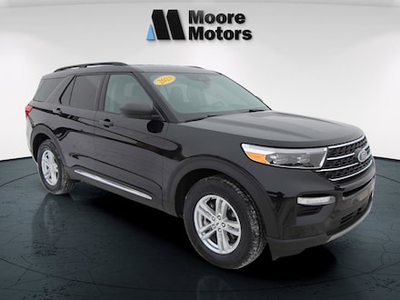 2023 Ford Explorer XLT SUV