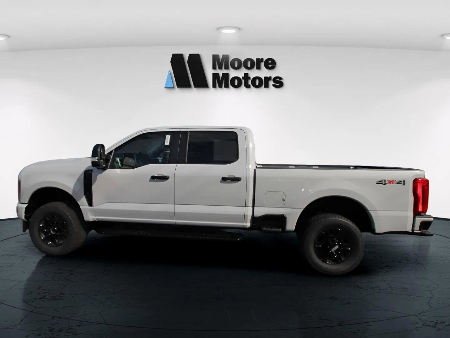 2026 Ford F-250 XL photo 3