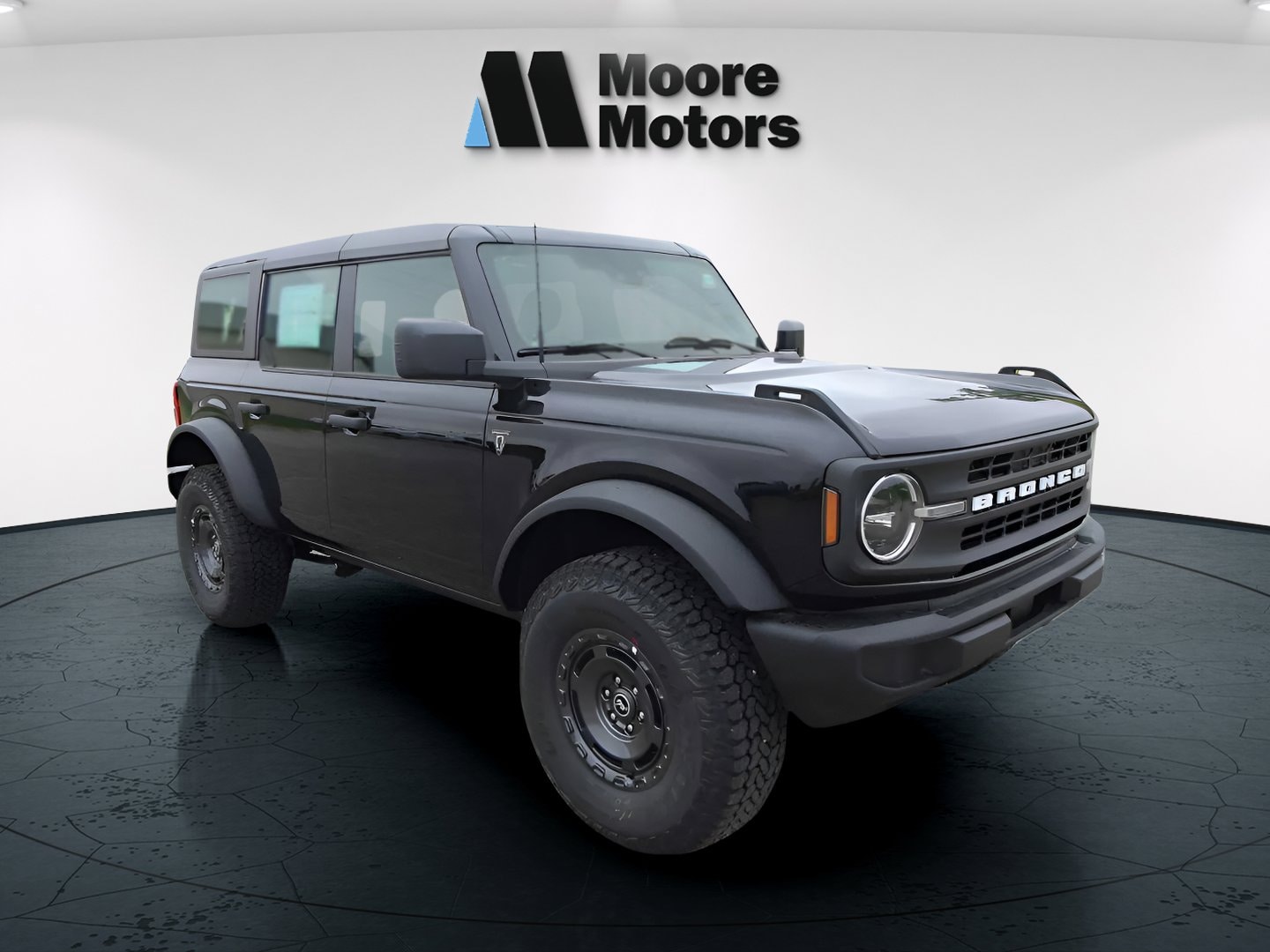 2025 Ford Bronco Base
