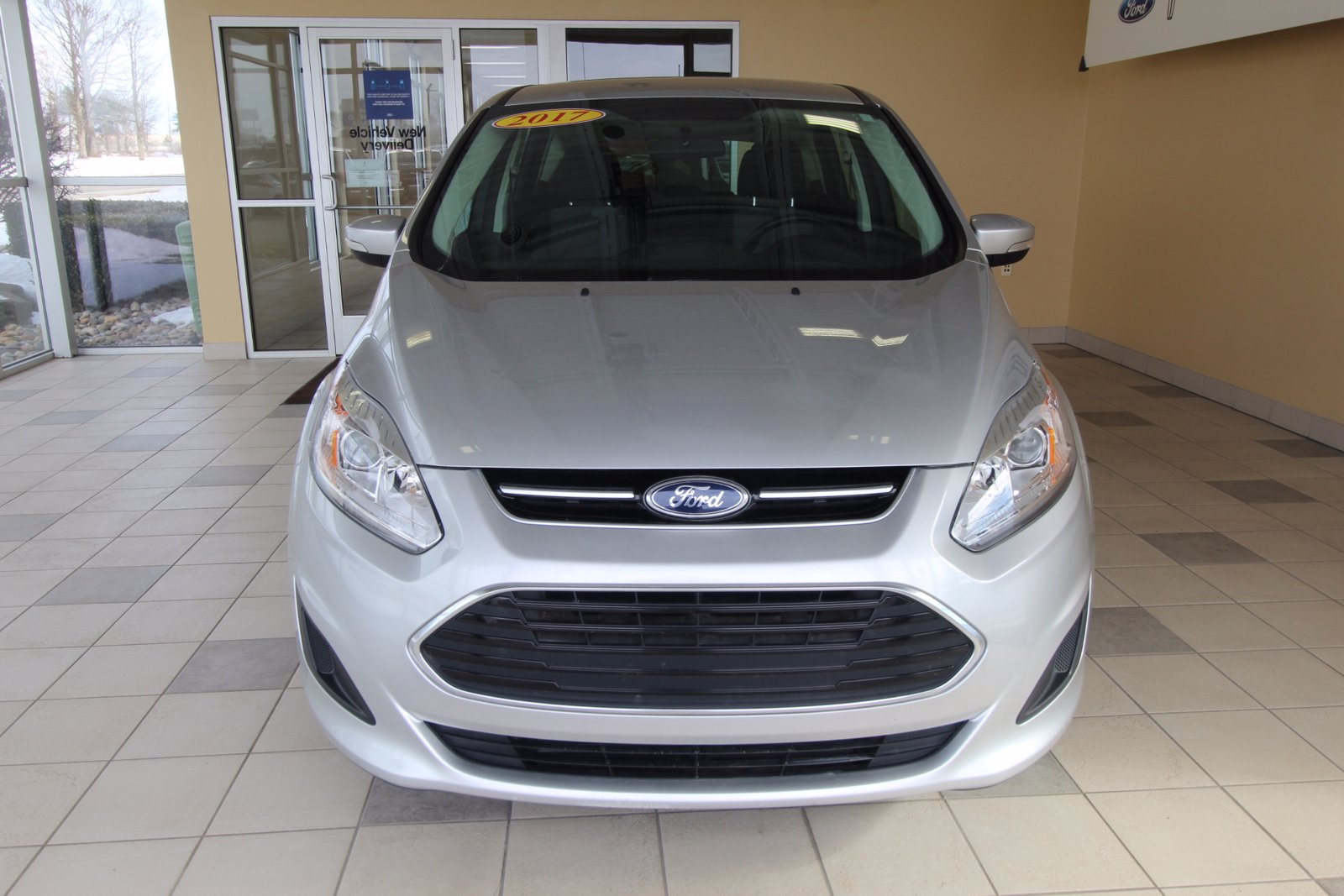 Used 17 Ford C Max Energi For Sale At Moore Motor Sales Vin 1fadp5eu3hl