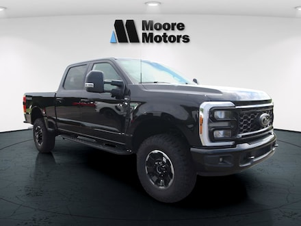 2025 Ford F-350 F-350 XLT Truck Crew Cab