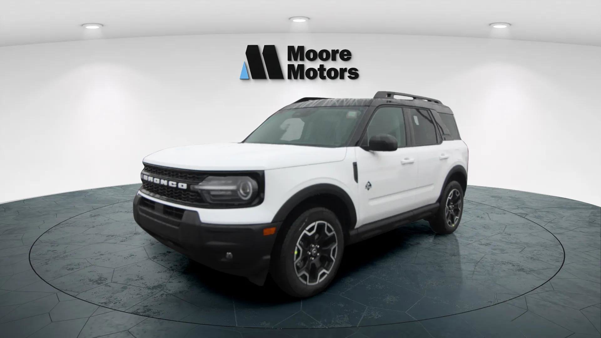 2025 Ford Bronco Sport Outer Banks's photo