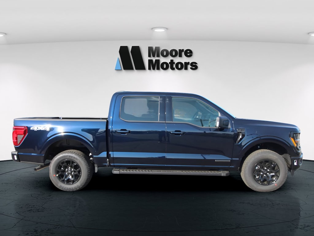 New 2025 Ford F-150 XLT Truck SuperCrew Cab
