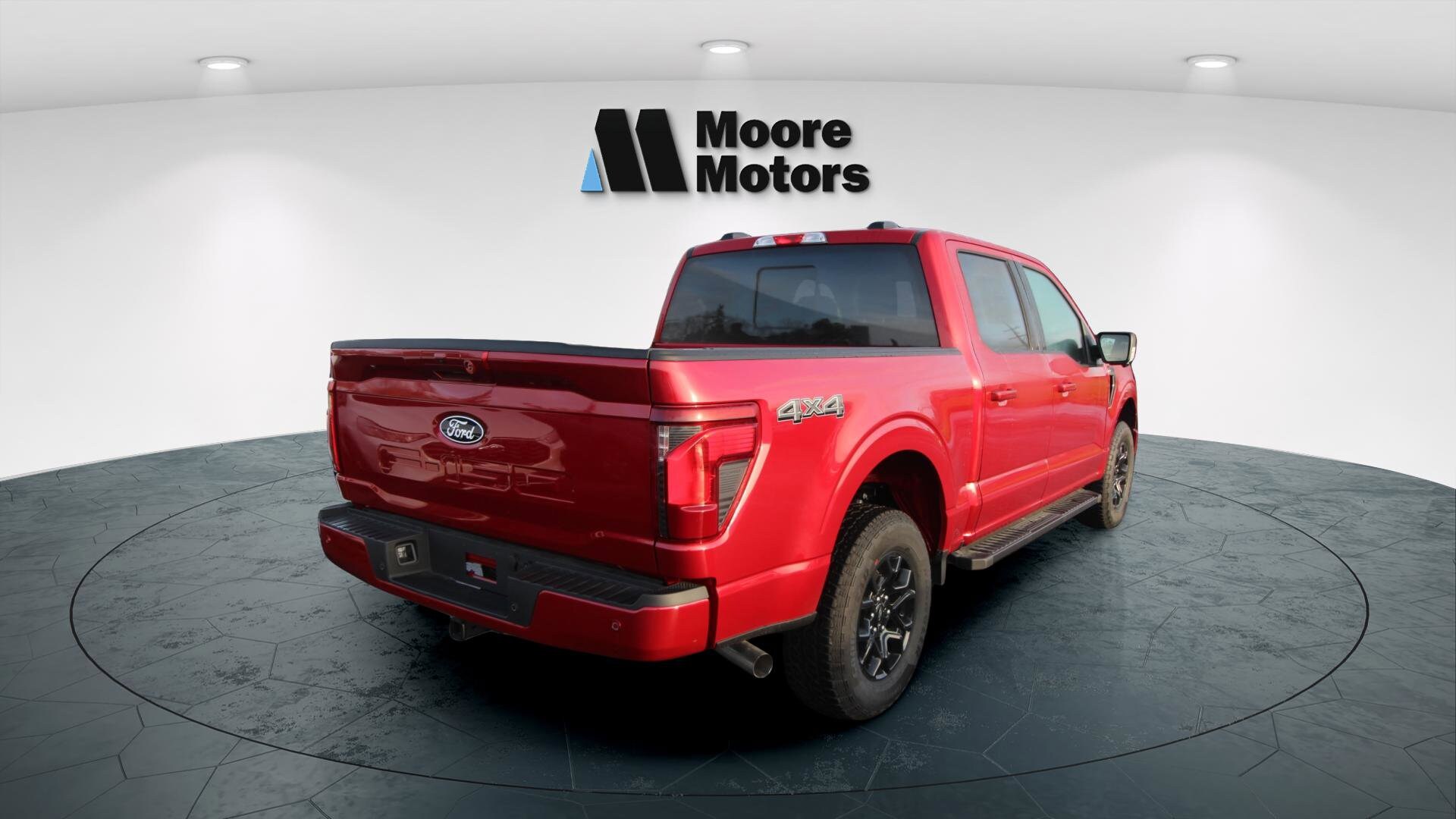 2025 Ford F-150 XLT photo 3