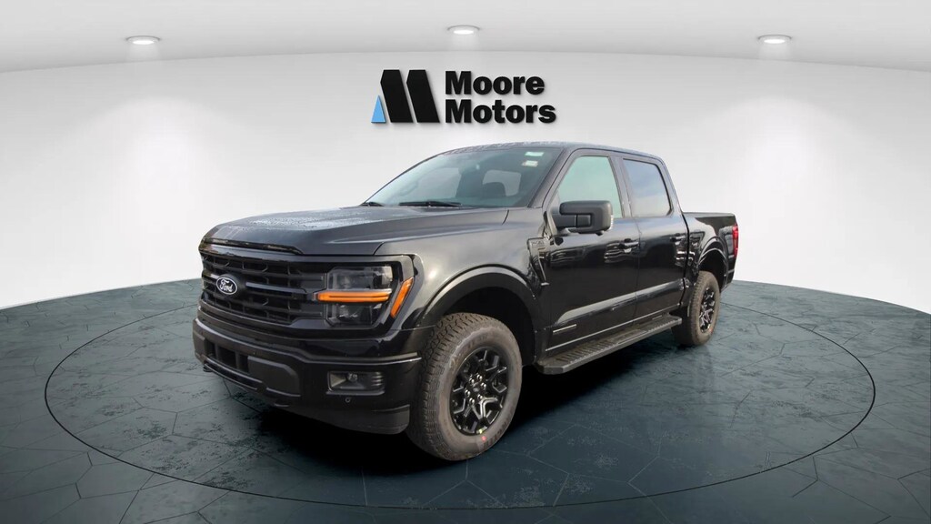 New 2025 Ford F-150 XLT Truck SuperCrew Cab