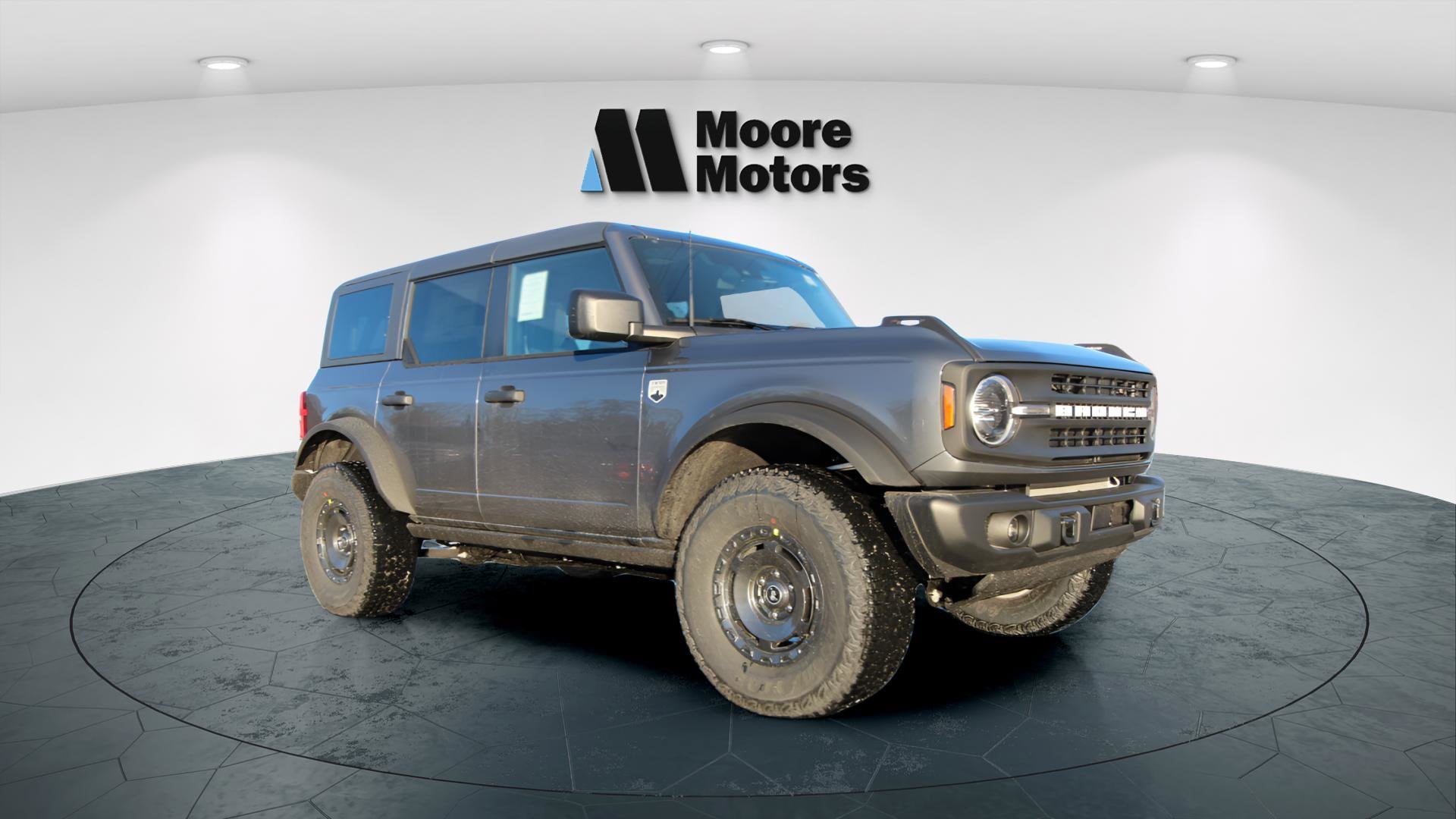 2025 Ford Bronco 4-Door Big Bend's photo