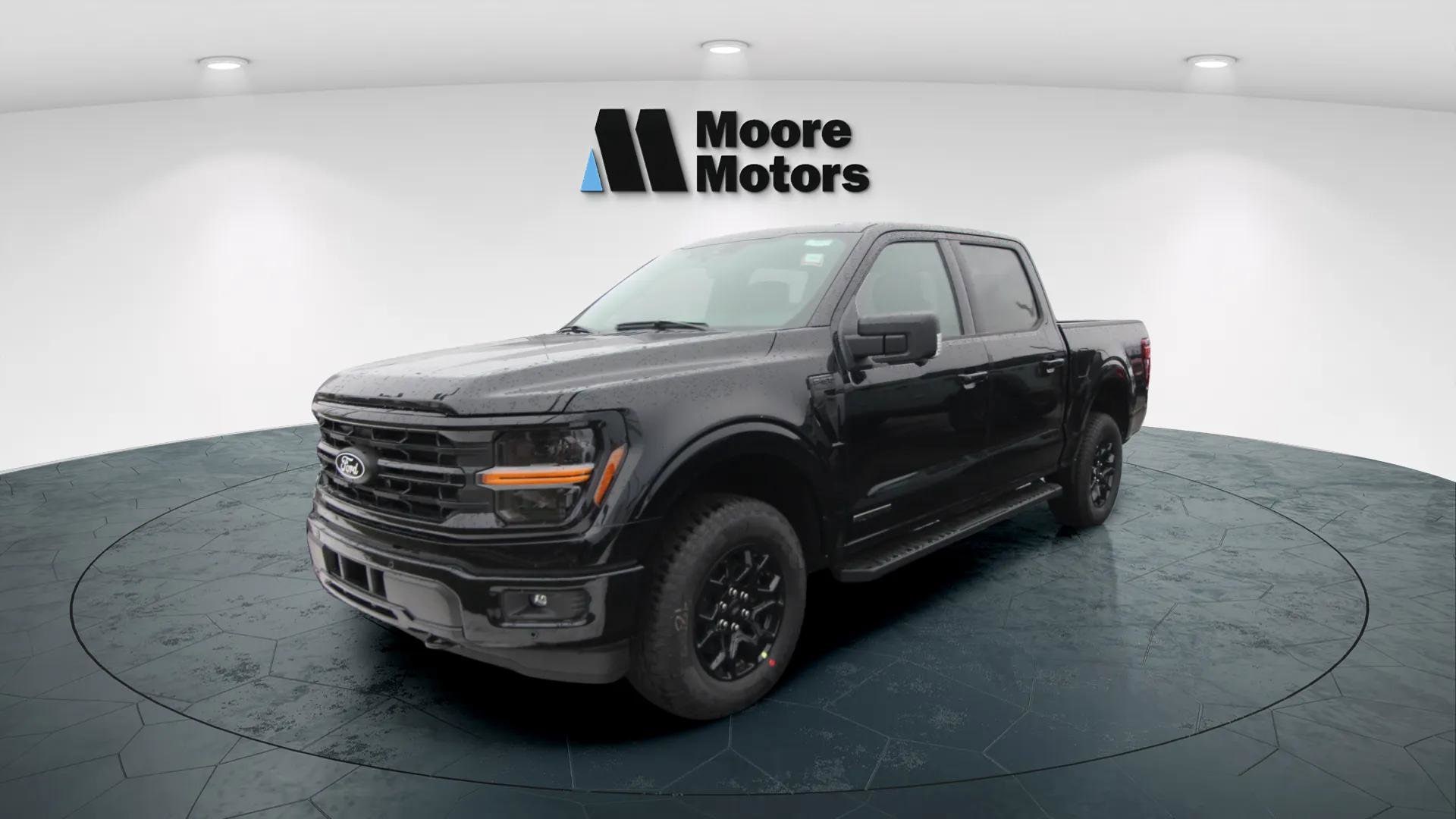 2025 Ford F-150 XLT's photo