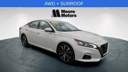 2022 Nissan Altima 2.5 Platinum Sedan