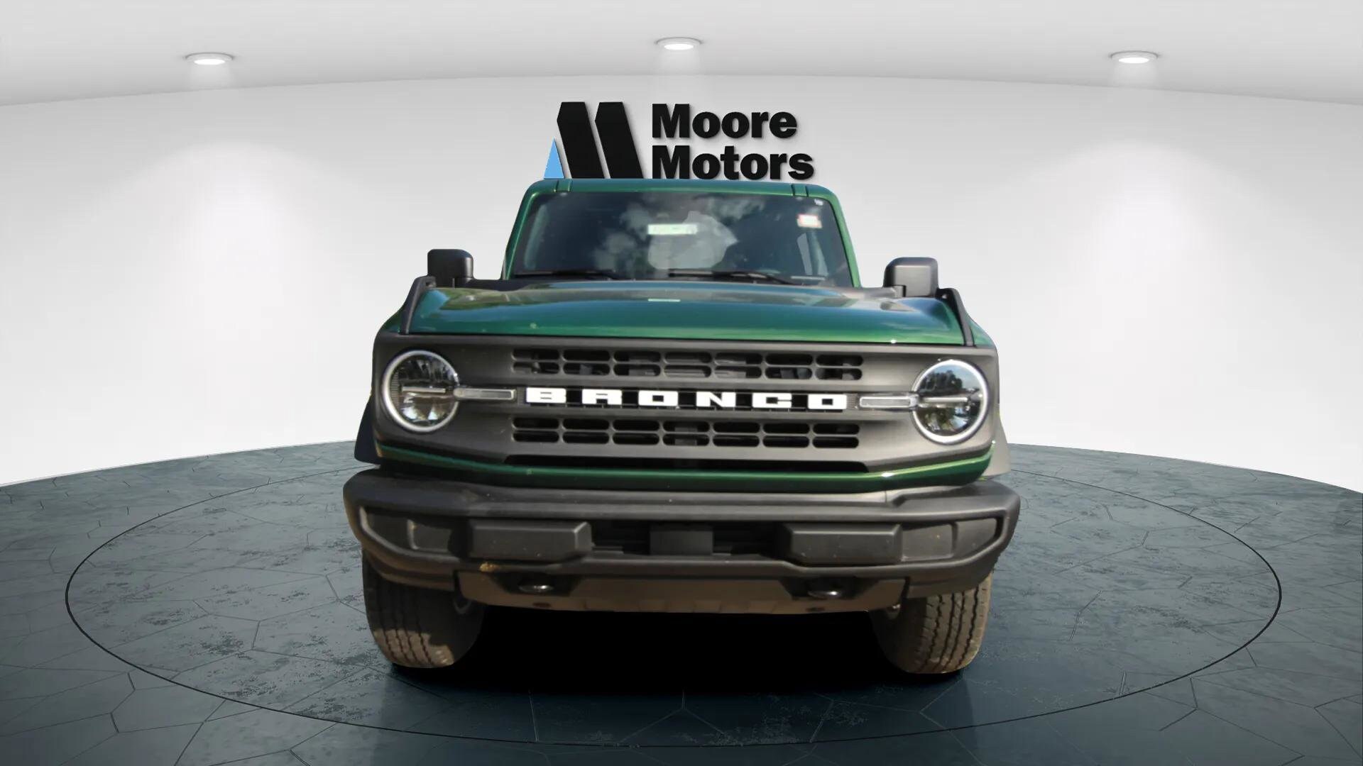 2025 Ford Bronco Big Bend photo 2
