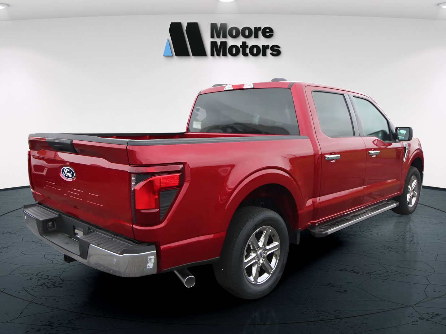 2025 Ford F-150 XLT photo 3