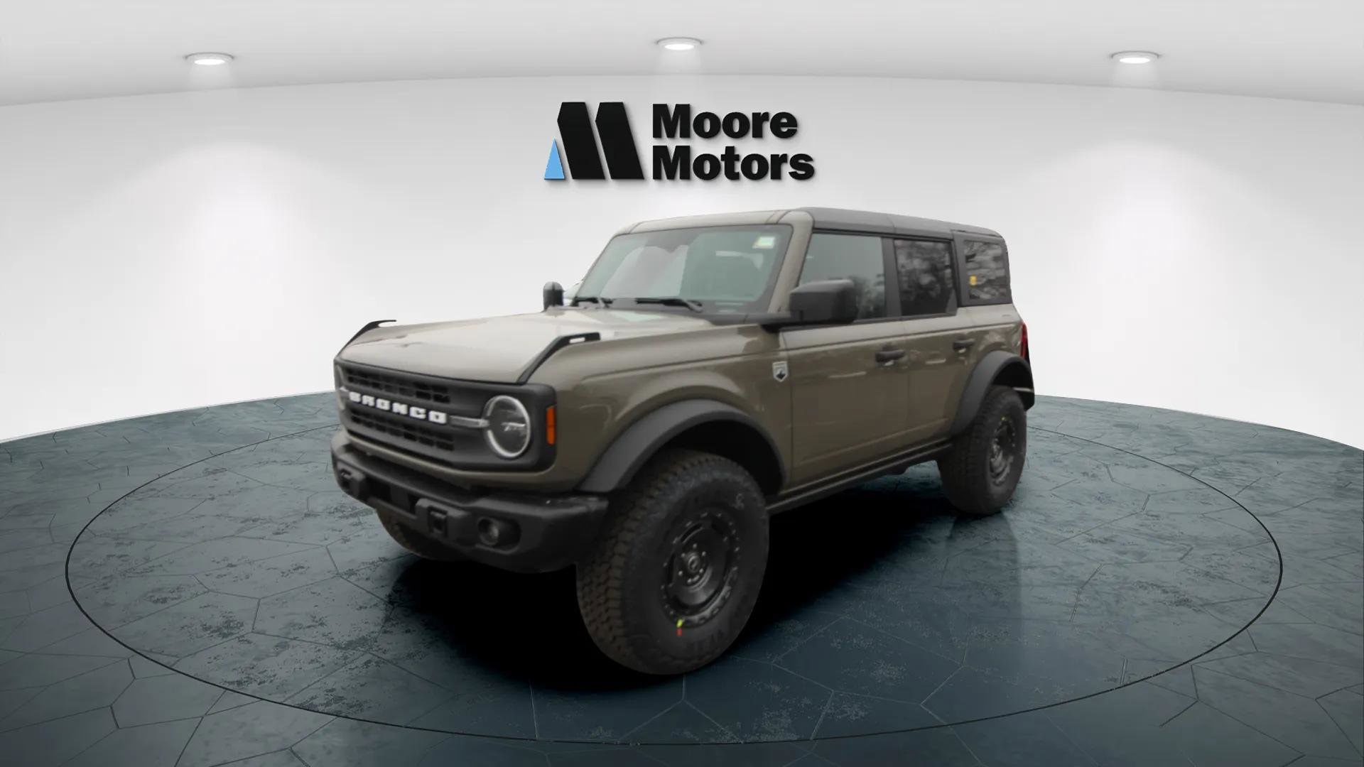 2025 Ford Bronco 4-Door Big Bend's photo