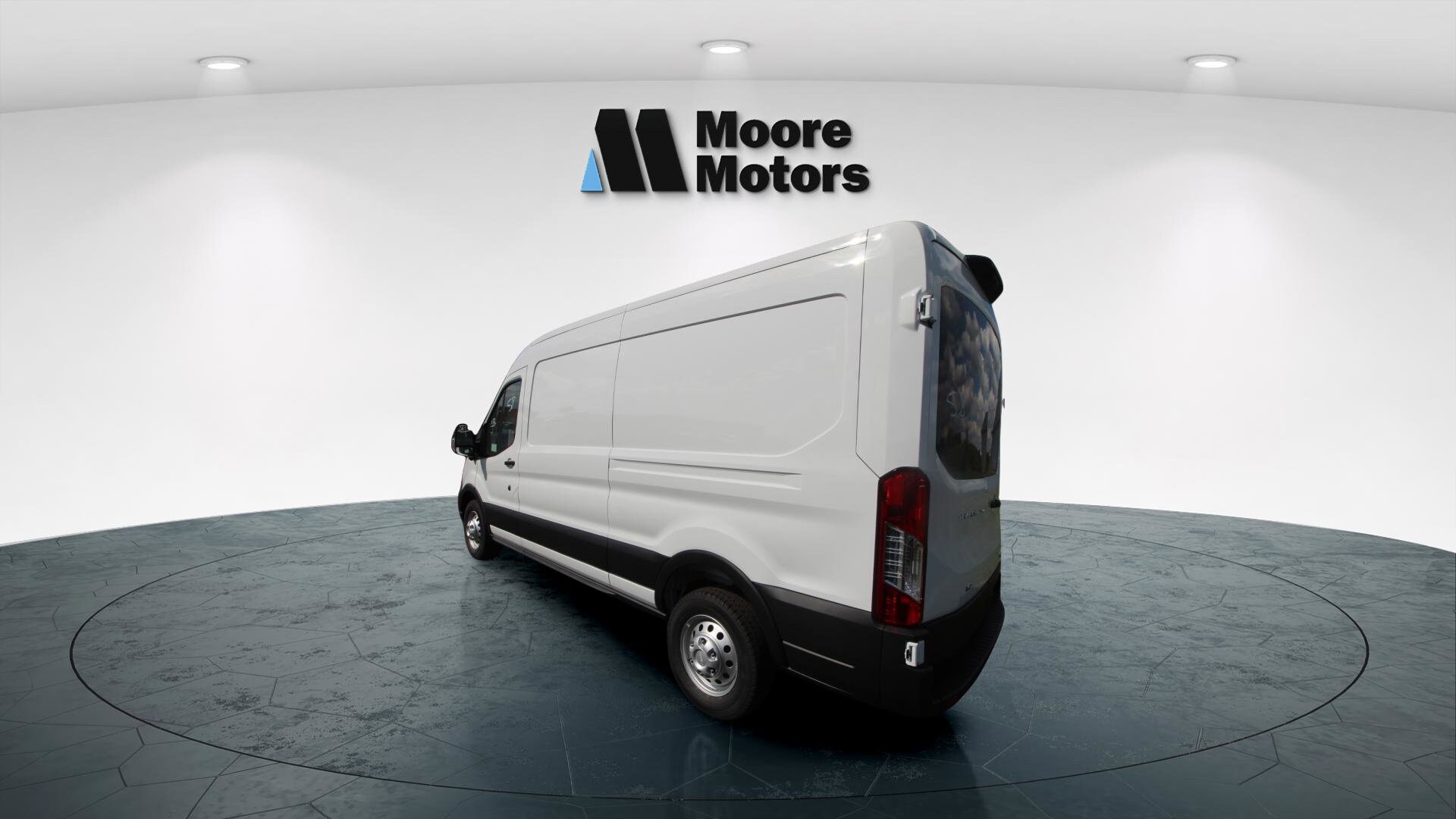2025 Ford Transit photo 2