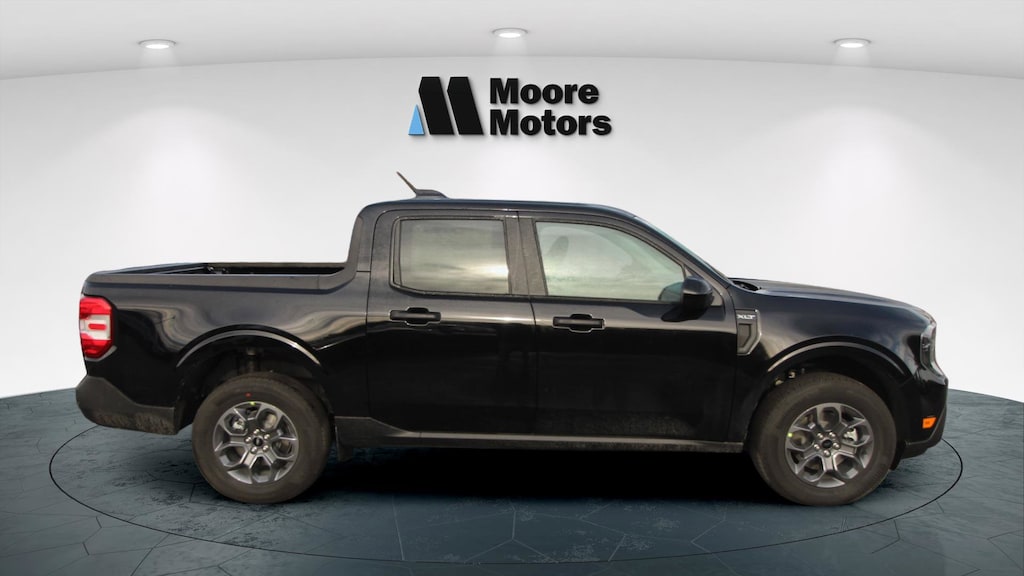 New 2025 Ford Maverick XLT Truck SuperCrew