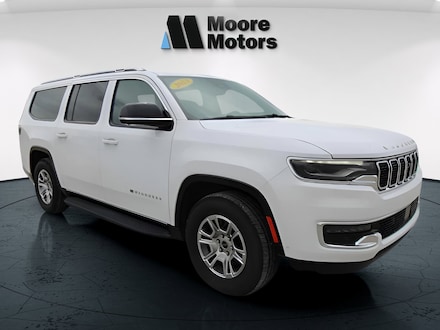 2023 Jeep Wagoneer L Base SUV