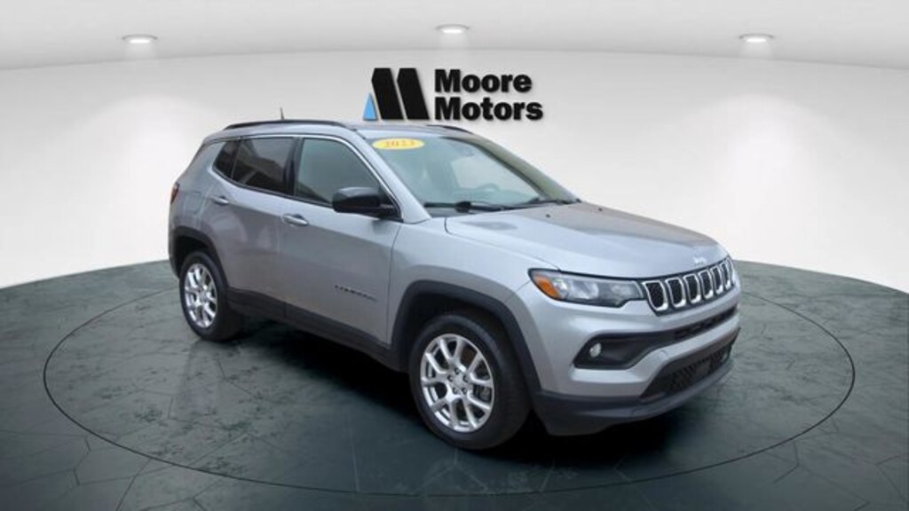 Used 2023 Jeep Compass Latitude Lux SUV