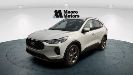 2026 Ford Escape Hybrid ST-Line Select SUV