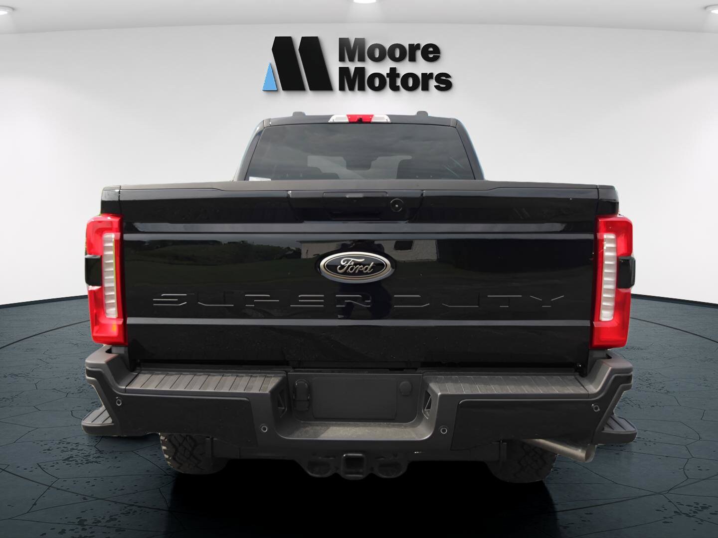 2025 Ford F-350 XLT photo 4