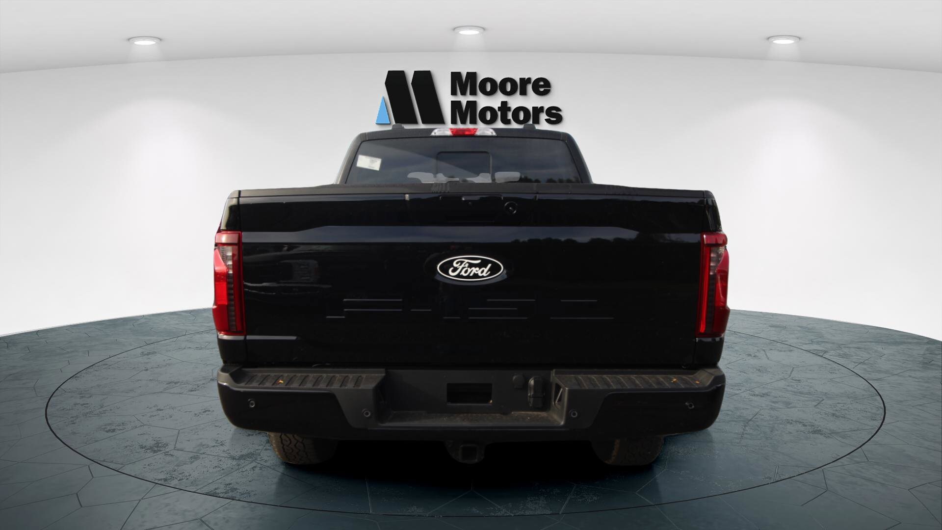 2025 Ford F-150 XLT photo 4