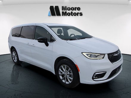 Featured new 2026 Chrysler Pacifica LIMITED AWD Passenger Van for sale in Caro, MI